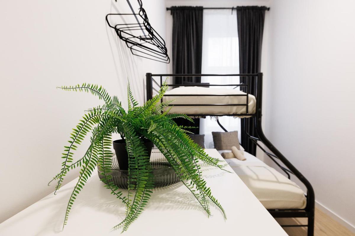 וינה Central City Style Rooms By Home2 מראה חיצוני תמונה